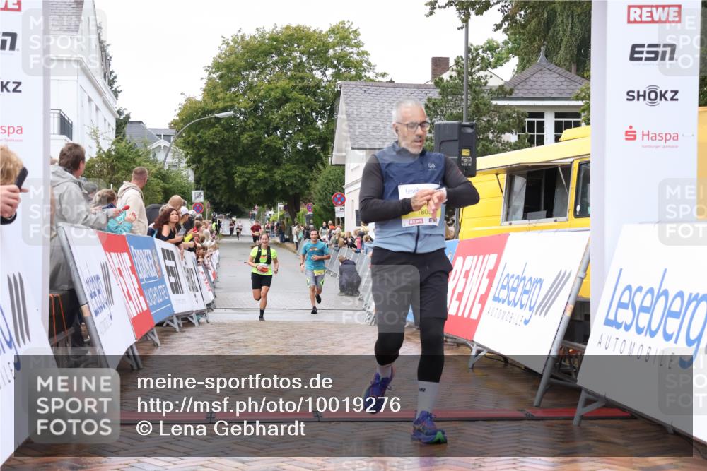 30.08.2026 - Blankeneser Heldenlauf Lena Gebhardt http://msf.ph/oto/10019276 30.08.2026 09:37:39 Ziel 1057, 1118, 1172, 1805, 3665 meine-sportfotos.de