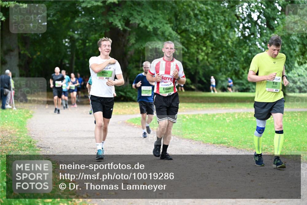 30.08.2026 - Blankeneser Heldenlauf Dr. Thomas Lammeyer http://msf.ph/oto/10019286 30.08.2026 10:09:35 Laufen 5850, 5663, 5507 meine-sportfotos.de