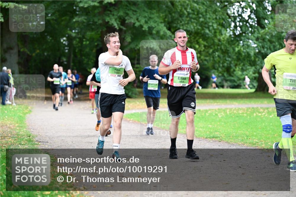 30.08.2026 - Blankeneser Heldenlauf Dr. Thomas Lammeyer http://msf.ph/oto/10019291 30.08.2026 10:09:36 Laufen 5850, 5663, 5507 meine-sportfotos.de