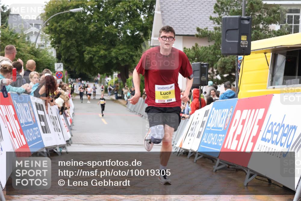 30.08.2026 - Blankeneser Heldenlauf Lena Gebhardt http://msf.ph/oto/10019305 30.08.2026 09:37:53 Ziel 1035 meine-sportfotos.de