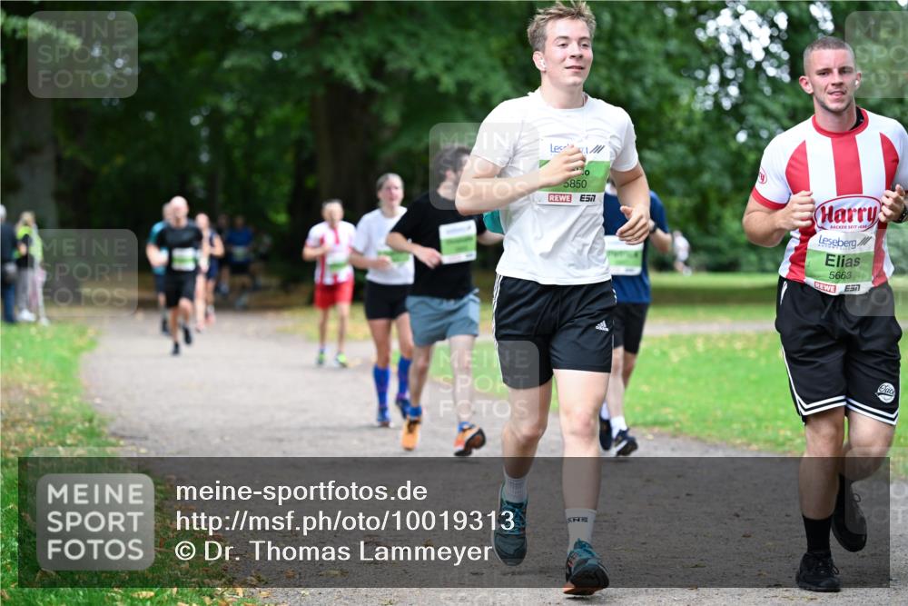30.08.2026 - Blankeneser Heldenlauf Dr. Thomas Lammeyer http://msf.ph/oto/10019313 30.08.2026 10:09:37 Laufen 5850, 1688, 5663 meine-sportfotos.de