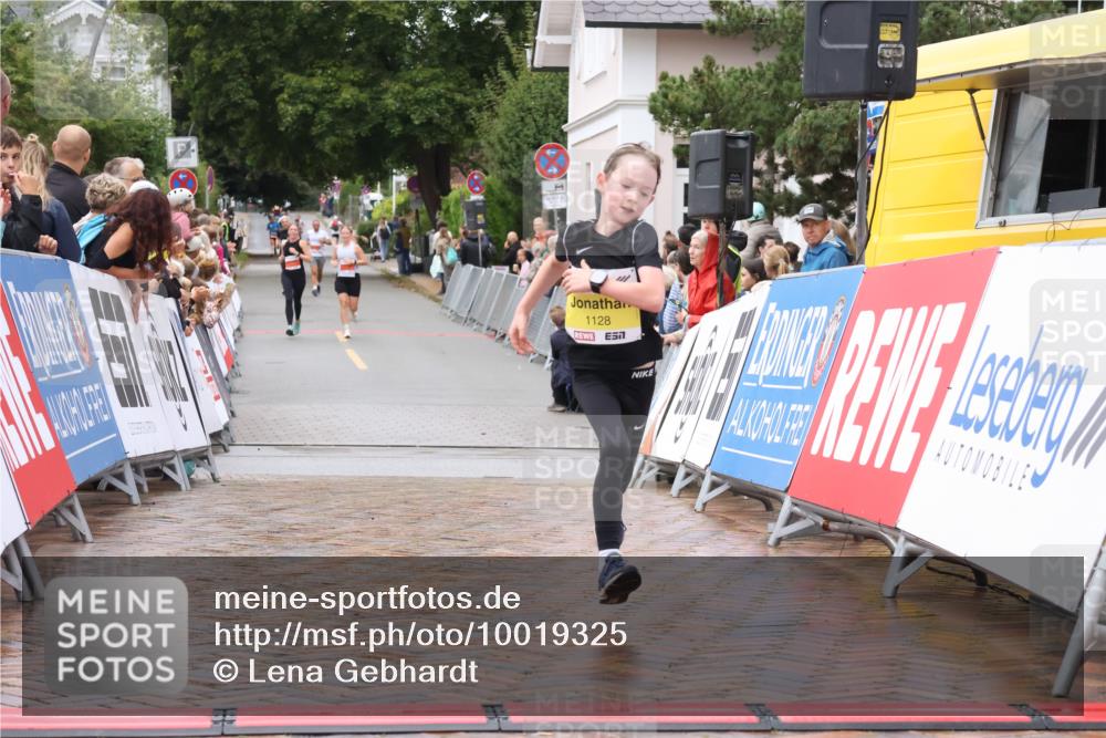 30.08.2026 - Blankeneser Heldenlauf Lena Gebhardt http://msf.ph/oto/10019325 30.08.2026 09:38:01 Ziel 1035, 1128 meine-sportfotos.de