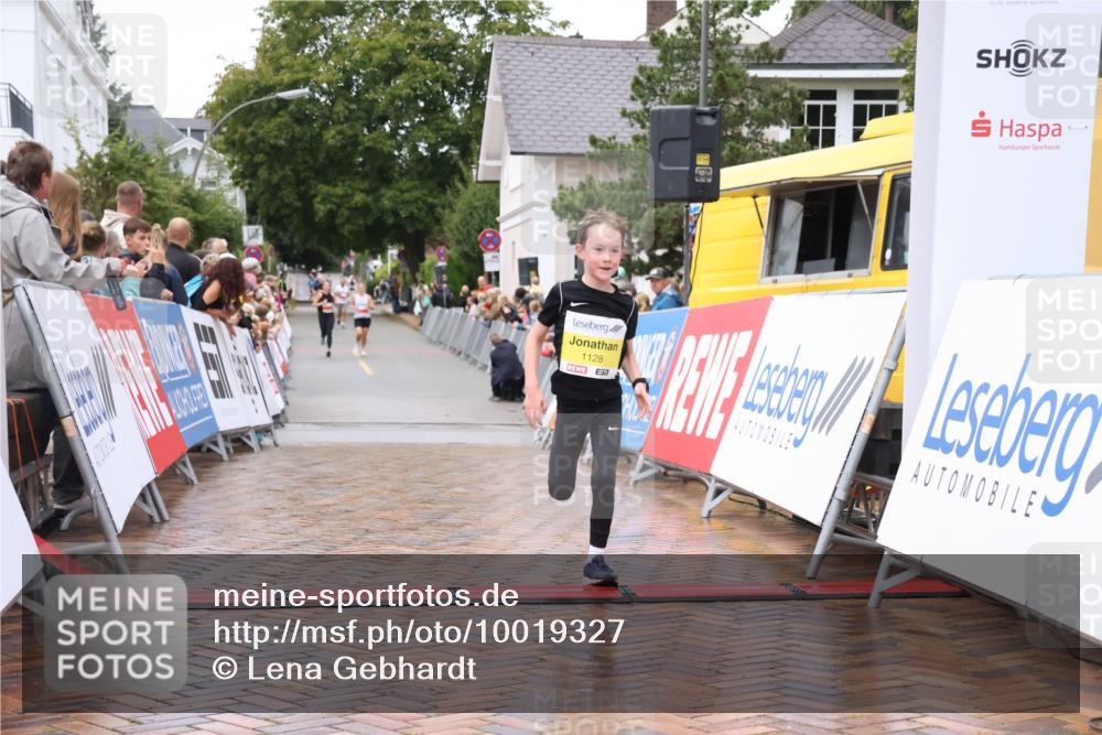 30.08.2026 - Blankeneser Heldenlauf Lena Gebhardt http://msf.ph/oto/10019327 30.08.2026 09:38:02 Ziel 1128 meine-sportfotos.de