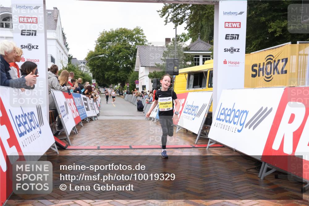 30.08.2026 - Blankeneser Heldenlauf Lena Gebhardt http://msf.ph/oto/10019329 30.08.2026 09:38:02 Ziel 1128 meine-sportfotos.de