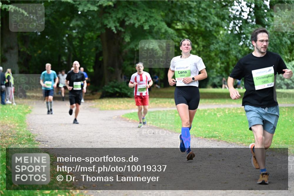 30.08.2026 - Blankeneser Heldenlauf Dr. Thomas Lammeyer http://msf.ph/oto/10019337 30.08.2026 10:09:39 Laufen 5806, 5805, 7 meine-sportfotos.de