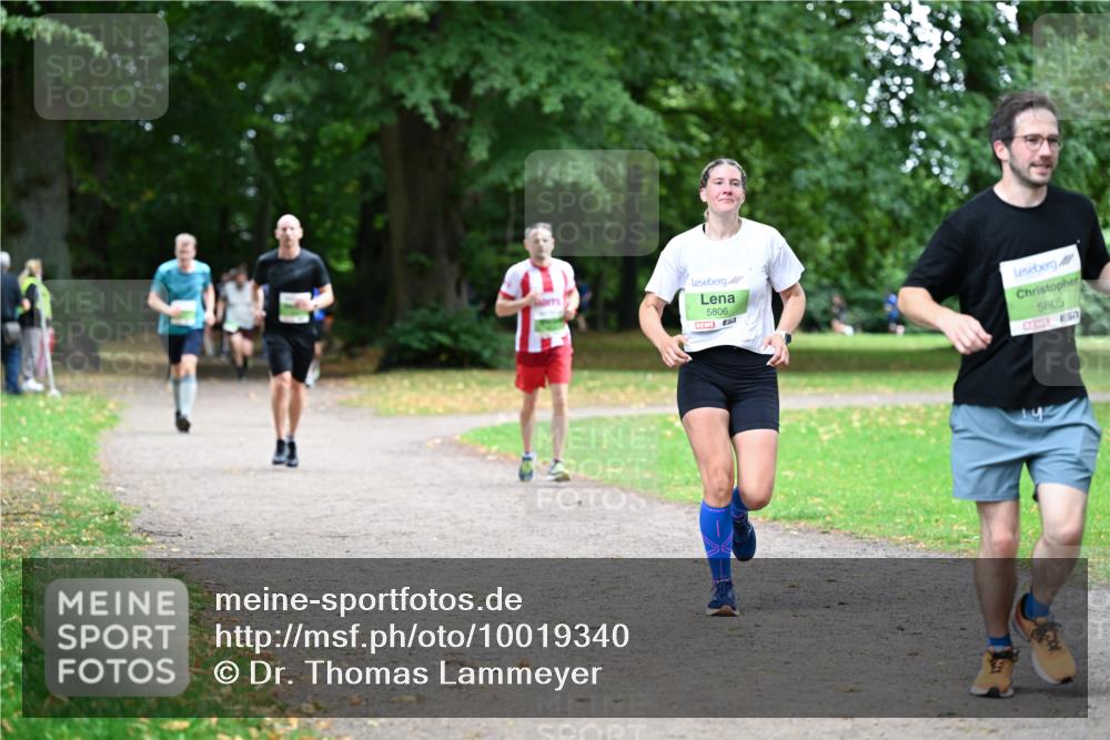 30.08.2026 - Blankeneser Heldenlauf Dr. Thomas Lammeyer http://msf.ph/oto/10019340 30.08.2026 10:09:39 Laufen 5806, 5805 meine-sportfotos.de