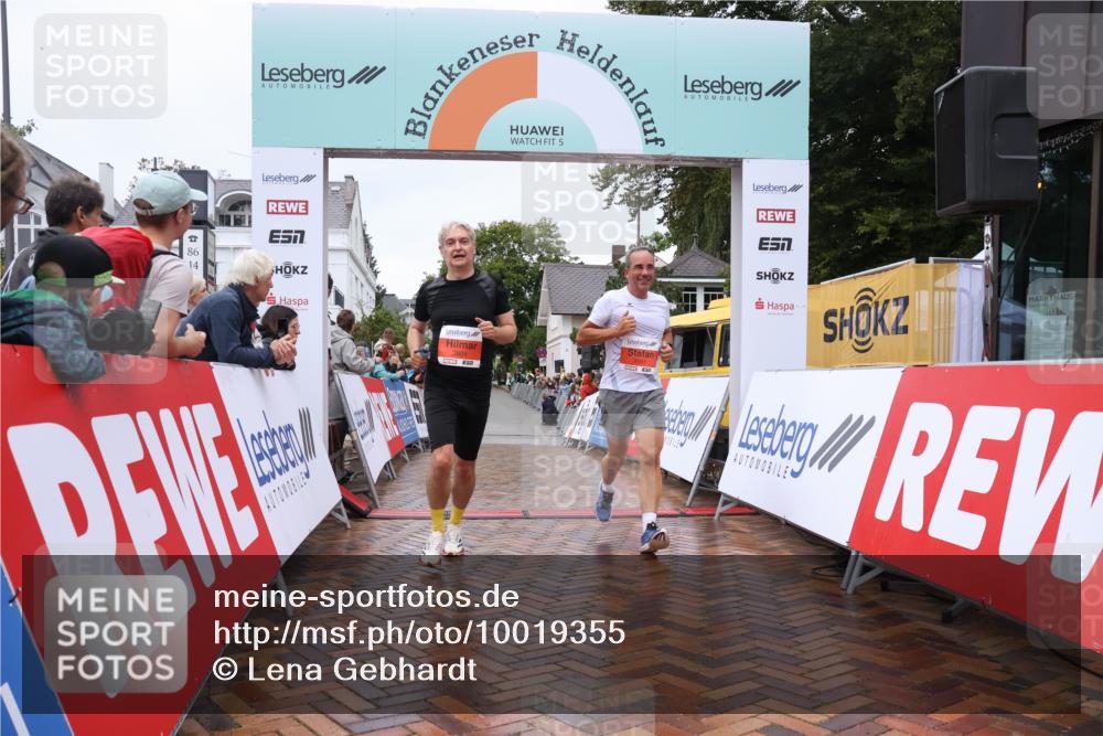 30.08.2026 - Blankeneser Heldenlauf Lena Gebhardt http://msf.ph/oto/10019355 30.08.2026 09:38:24 Ziel 3561, 3604 meine-sportfotos.de