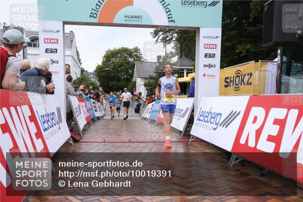 30.08.2026 - Blankeneser Heldenlauf Lena Gebhardt http://msf.ph/oto/10019391 30.08.2026 09:38:40 Ziel 1456, 1574, 3634, 3697 meine-sportfotos.de