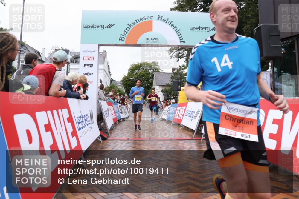 30.08.2026 - Blankeneser Heldenlauf Lena Gebhardt http://msf.ph/oto/10019411 30.08.2026 09:38:46 Ziel 1147, 1173, 1456, 1534, 1536, 1574, 3634 meine-sportfotos.de