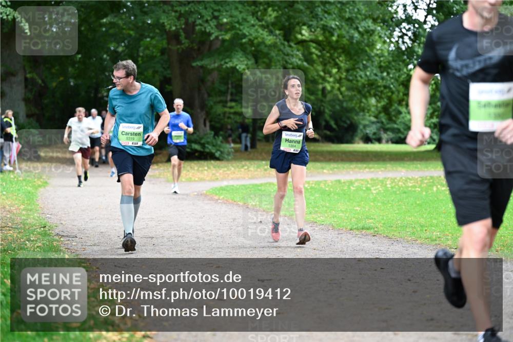 30.08.2026 - Blankeneser Heldenlauf Dr. Thomas Lammeyer http://msf.ph/oto/10019412 30.08.2026 10:09:45 Laufen 5319, 5304 meine-sportfotos.de