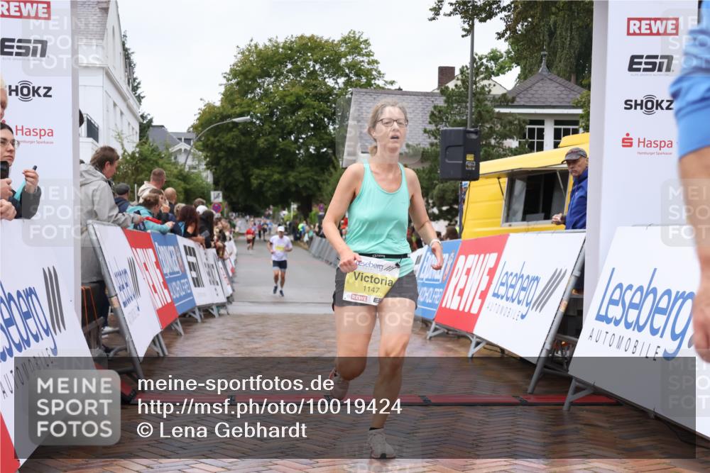 30.08.2026 - Blankeneser Heldenlauf Lena Gebhardt http://msf.ph/oto/10019424 30.08.2026 09:38:50 Ziel 1147, 1173, 1534, 1536, 1574, 3634 meine-sportfotos.de