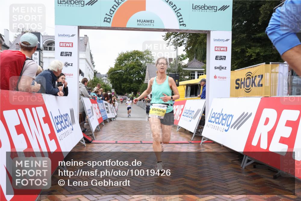 30.08.2026 - Blankeneser Heldenlauf Lena Gebhardt http://msf.ph/oto/10019426 30.08.2026 09:38:51 Ziel 1147, 1173, 1534, 1536, 1574, 3634 meine-sportfotos.de