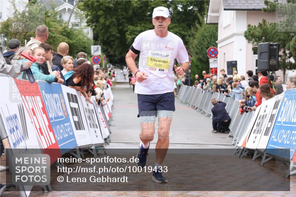 30.08.2026 - Blankeneser Heldenlauf Lena Gebhardt http://msf.ph/oto/10019433 30.08.2026 09:38:56 Ziel 1147, 1237, 1534 meine-sportfotos.de