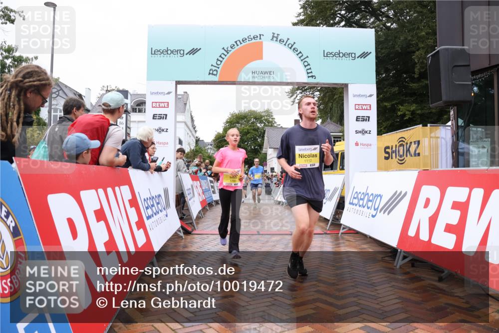 30.08.2026 - Blankeneser Heldenlauf Lena Gebhardt http://msf.ph/oto/10019472 30.08.2026 09:39:17 Ziel 1112, 1336, 1700, 1804, 3543 meine-sportfotos.de