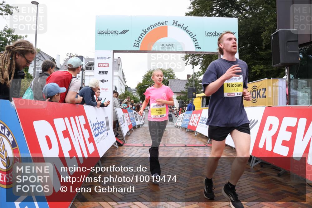 30.08.2026 - Blankeneser Heldenlauf Lena Gebhardt http://msf.ph/oto/10019474 30.08.2026 09:39:17 Ziel 1112, 1336, 1700, 1804, 3543 meine-sportfotos.de