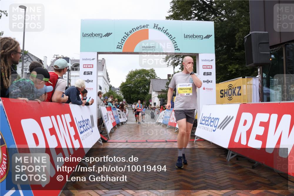 30.08.2026 - Blankeneser Heldenlauf Lena Gebhardt http://msf.ph/oto/10019494 30.08.2026 09:39:22 Ziel 1112, 1336, 1700, 1745, 1804, 3523 meine-sportfotos.de