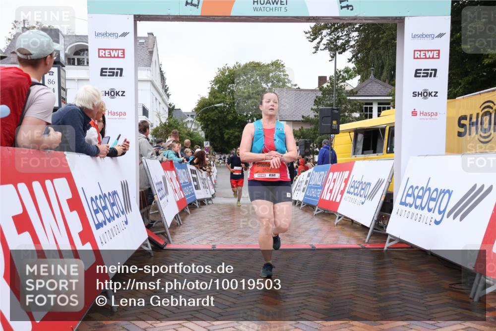 30.08.2026 - Blankeneser Heldenlauf Lena Gebhardt http://msf.ph/oto/10019503 30.08.2026 09:39:25 Ziel 1336, 1745, 1781, 1804, 3507, 3523, 3709 meine-sportfotos.de
