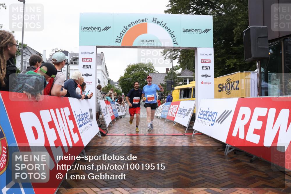 30.08.2026 - Blankeneser Heldenlauf Lena Gebhardt http://msf.ph/oto/10019515 30.08.2026 09:39:29 Ziel 1162, 1336, 1745, 1781, 3507, 3523, 3709 meine-sportfotos.de