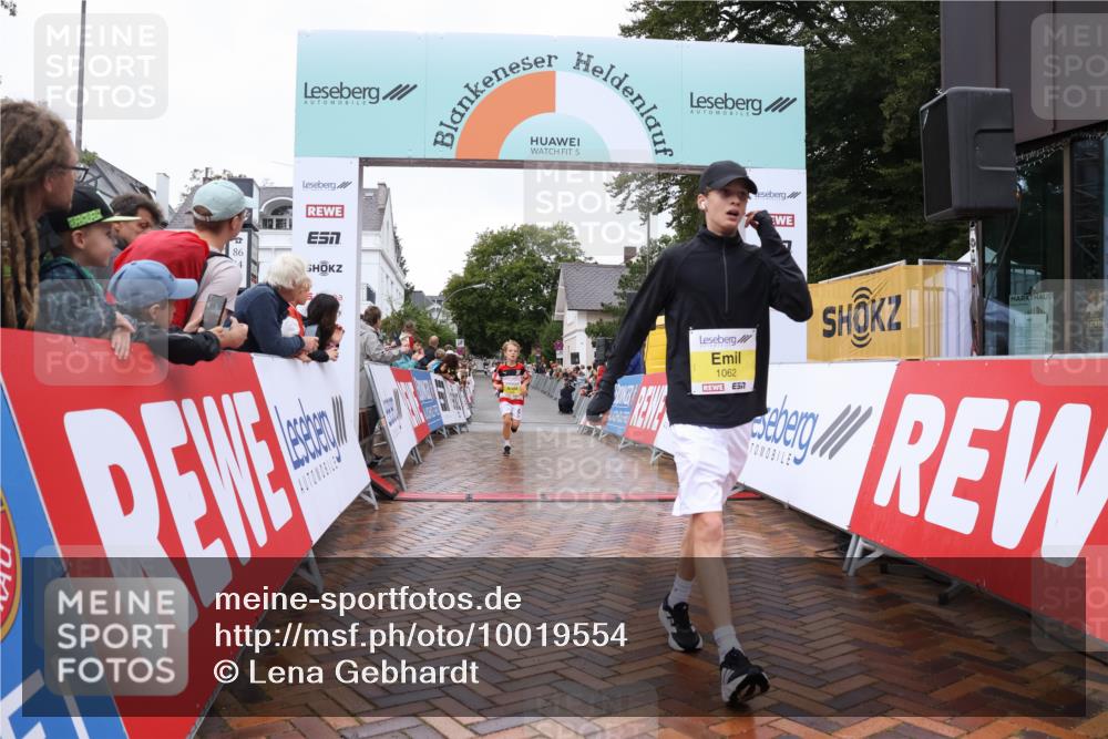 30.08.2026 - Blankeneser Heldenlauf Lena Gebhardt http://msf.ph/oto/10019554 30.08.2026 09:39:48 Ziel 1062, 1630 meine-sportfotos.de