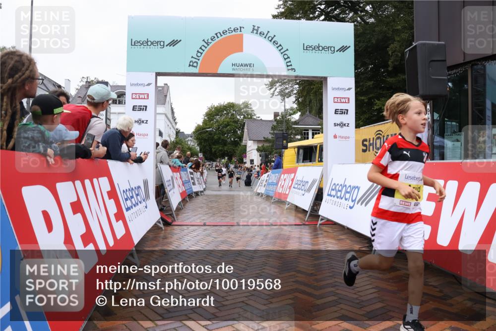 30.08.2026 - Blankeneser Heldenlauf Lena Gebhardt http://msf.ph/oto/10019568 30.08.2026 09:39:51 Ziel 1062, 1630 meine-sportfotos.de