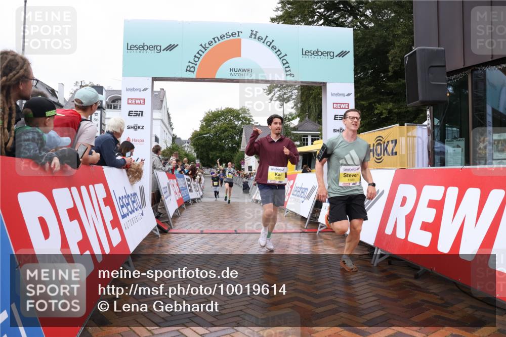 30.08.2026 - Blankeneser Heldenlauf Lena Gebhardt http://msf.ph/oto/10019614 30.08.2026 09:40:07 Ziel 1044, 1206, 1588, 1589, 1672 meine-sportfotos.de