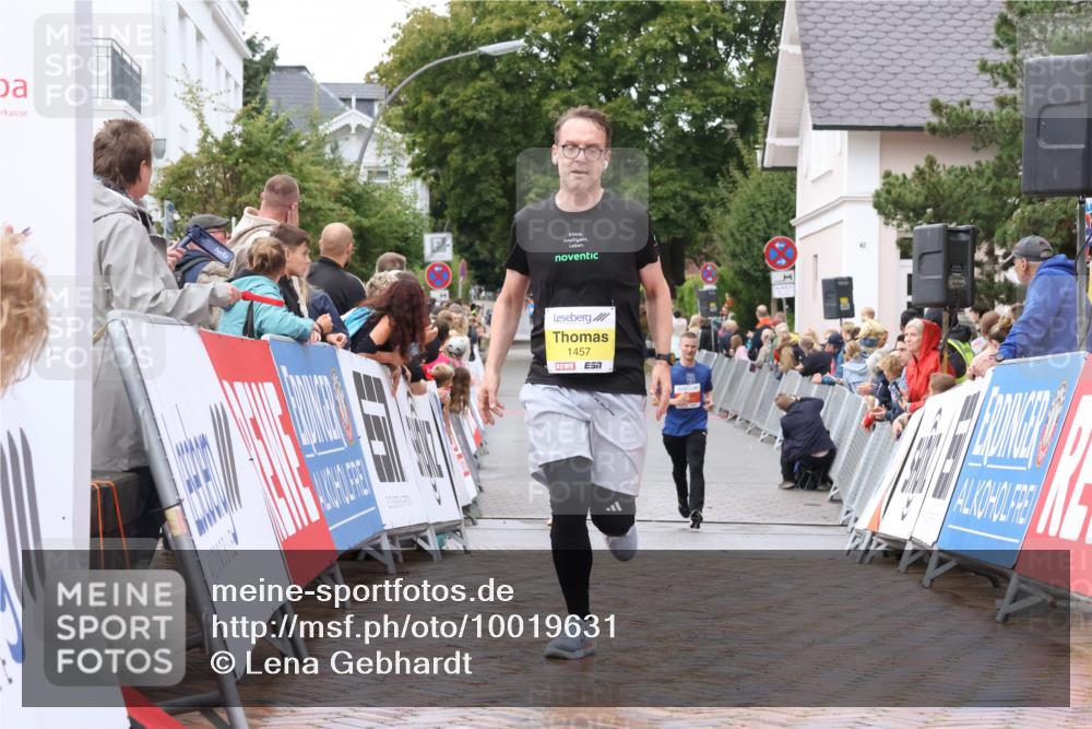 30.08.2026 - Blankeneser Heldenlauf Lena Gebhardt http://msf.ph/oto/10019631 30.08.2026 09:40:11 Ziel 1044, 1457, 1588, 1589, 1672 meine-sportfotos.de