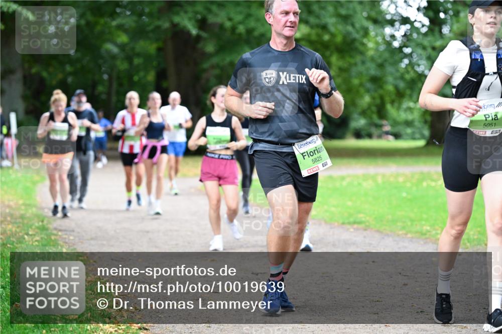 30.08.2026 - Blankeneser Heldenlauf Dr. Thomas Lammeyer http://msf.ph/oto/10019639 30.08.2026 10:10:03 Laufen 5825, 5051 meine-sportfotos.de