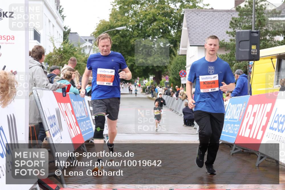 30.08.2026 - Blankeneser Heldenlauf Lena Gebhardt http://msf.ph/oto/10019642 30.08.2026 09:40:17 Ziel 1044, 1457, 3512, 3531 meine-sportfotos.de