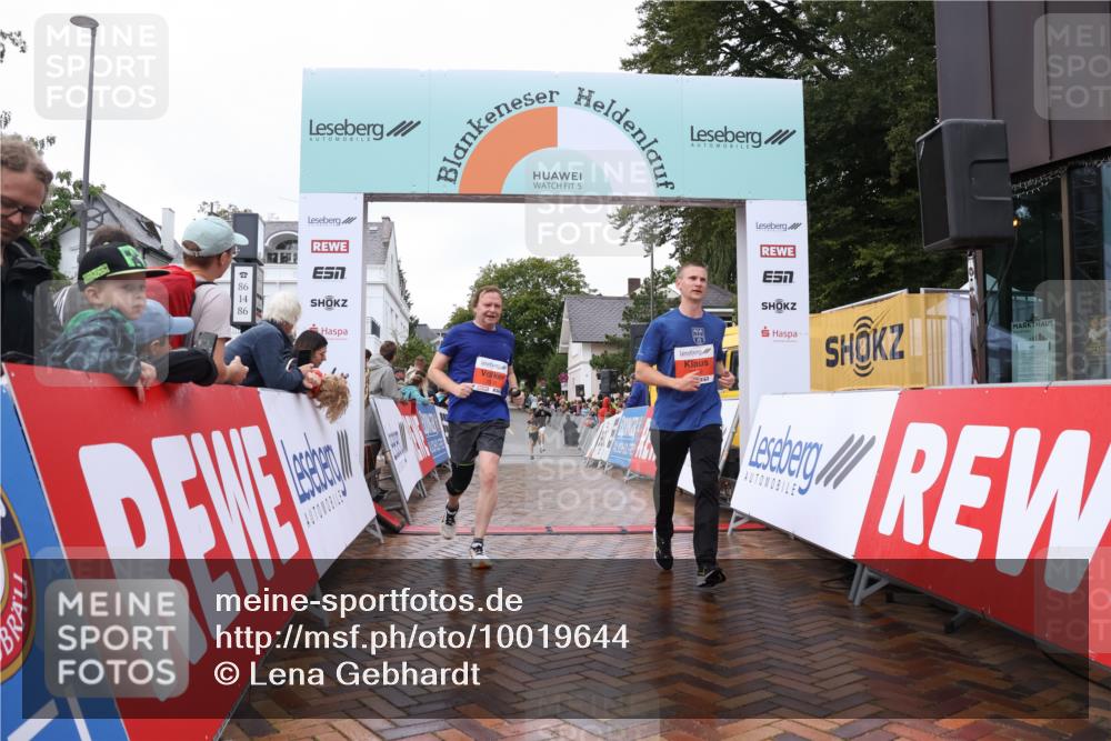 30.08.2026 - Blankeneser Heldenlauf Lena Gebhardt http://msf.ph/oto/10019644 30.08.2026 09:40:19 Ziel 1457, 1512, 3512, 3531 meine-sportfotos.de