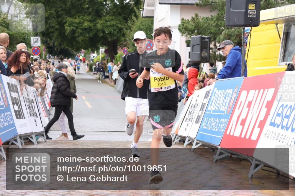 30.08.2026 - Blankeneser Heldenlauf Lena Gebhardt http://msf.ph/oto/10019651 30.08.2026 09:40:22 Ziel 1064, 1512, 3512, 3531 meine-sportfotos.de