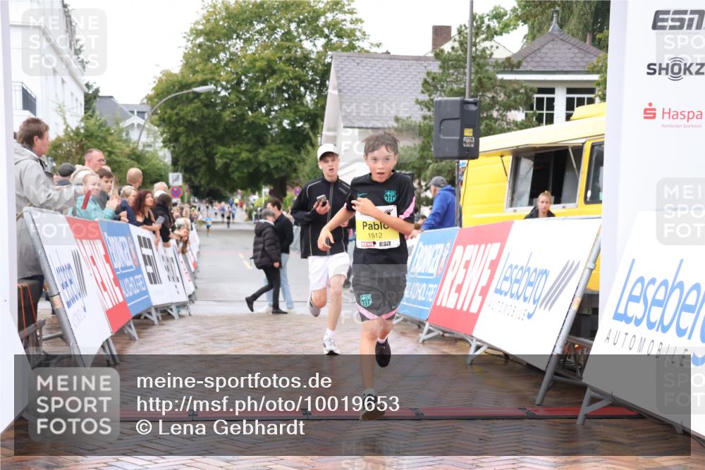 30.08.2026 - Blankeneser Heldenlauf Lena Gebhardt http://msf.ph/oto/10019653 30.08.2026 09:40:23 Ziel 1064, 1512, 3512, 3531 meine-sportfotos.de