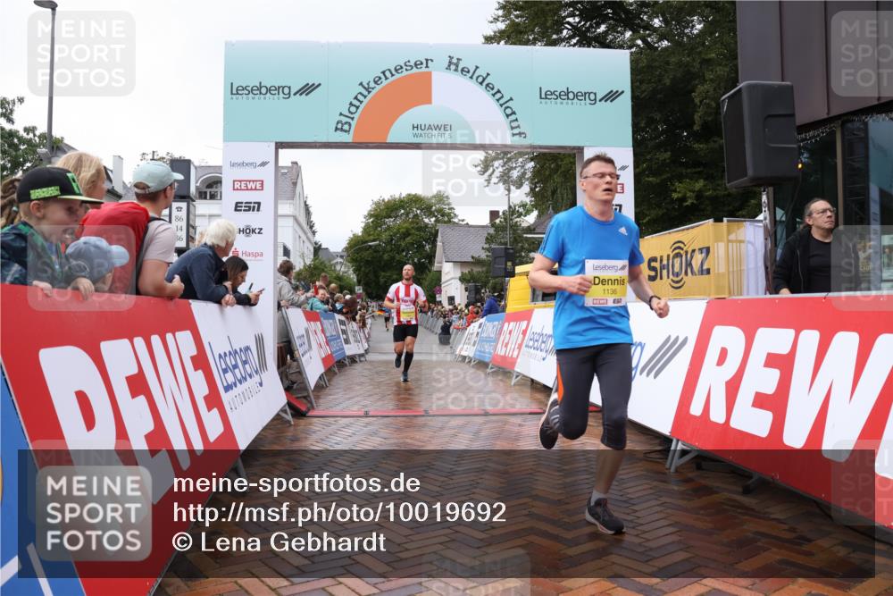 30.08.2026 - Blankeneser Heldenlauf Lena Gebhardt http://msf.ph/oto/10019692 30.08.2026 09:40:51 Ziel 1136, 1563 meine-sportfotos.de