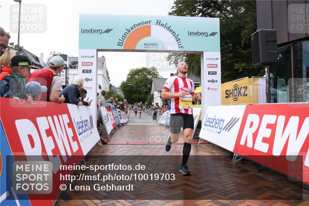 30.08.2026 - Blankeneser Heldenlauf Lena Gebhardt http://msf.ph/oto/10019703 30.08.2026 09:40:53 Ziel 1136, 1563 meine-sportfotos.de