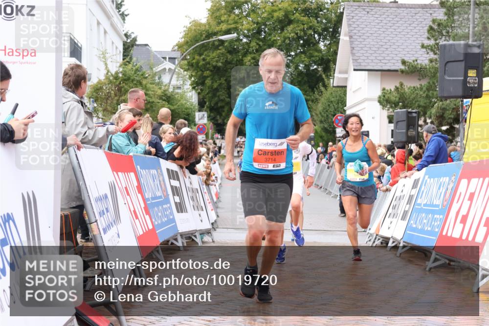 30.08.2026 - Blankeneser Heldenlauf Lena Gebhardt http://msf.ph/oto/10019720 30.08.2026 09:41:04 Ziel 1320, 1412, 1618, 1706, 1740, 3714 meine-sportfotos.de