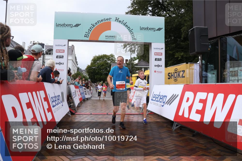 30.08.2026 - Blankeneser Heldenlauf Lena Gebhardt http://msf.ph/oto/10019724 30.08.2026 09:41:06 Ziel 1320, 1412, 1618, 1706, 1740, 3714 meine-sportfotos.de