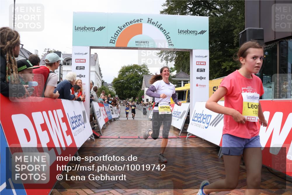 30.08.2026 - Blankeneser Heldenlauf Lena Gebhardt http://msf.ph/oto/10019742 30.08.2026 09:41:10 Ziel 1320, 1618, 1706, 1740, 3714 meine-sportfotos.de
