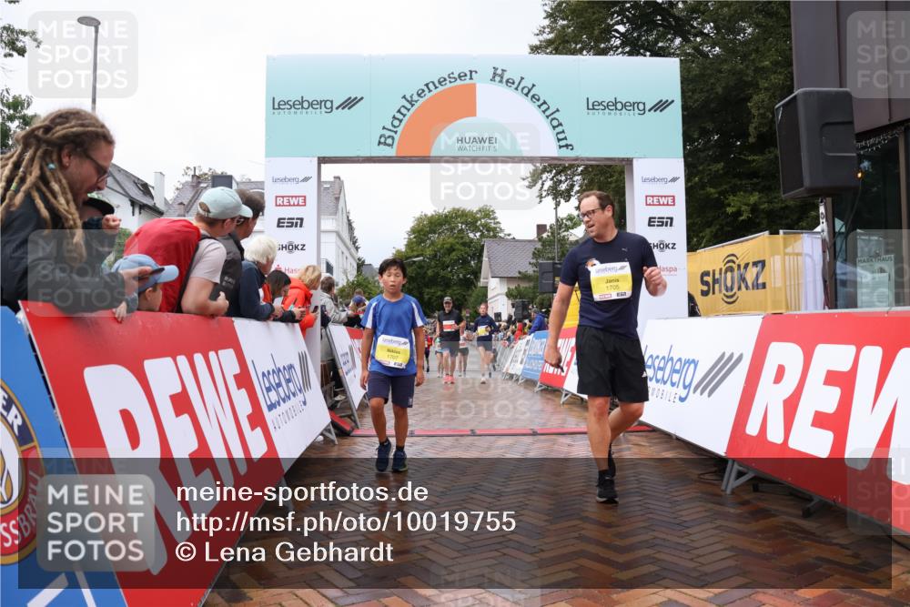 30.08.2026 - Blankeneser Heldenlauf Lena Gebhardt http://msf.ph/oto/10019755 30.08.2026 09:41:17 Ziel 1702, 1705, 1707, 1784, 3715 meine-sportfotos.de