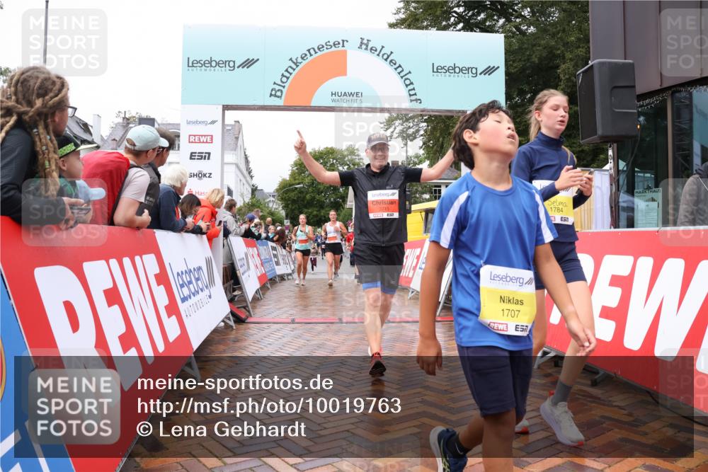 30.08.2026 - Blankeneser Heldenlauf Lena Gebhardt http://msf.ph/oto/10019763 30.08.2026 09:41:20 Ziel 1629, 1666, 1702, 1705, 1707, 1784, 3552, 3615, 3715 meine-sportfotos.de