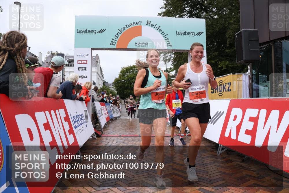 30.08.2026 - Blankeneser Heldenlauf Lena Gebhardt http://msf.ph/oto/10019779 30.08.2026 09:41:24 Ziel 1629, 1666, 1702, 1784, 3552, 3615, 3677, 3715, 3725 meine-sportfotos.de