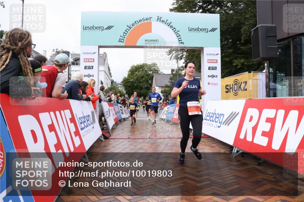 30.08.2026 - Blankeneser Heldenlauf Lena Gebhardt http://msf.ph/oto/10019803 30.08.2026 09:41:30 Ziel 1368, 1369, 1523, 1629, 1666, 3501, 3552, 3615, 3677, 3725 meine-sportfotos.de