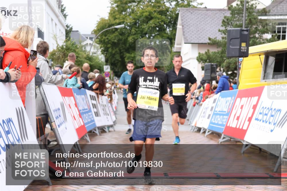 30.08.2026 - Blankeneser Heldenlauf Lena Gebhardt http://msf.ph/oto/10019830 30.08.2026 09:41:36 Ziel 1331, 1368, 1369, 1421, 1523, 1531, 1604, 3501, 3725 meine-sportfotos.de