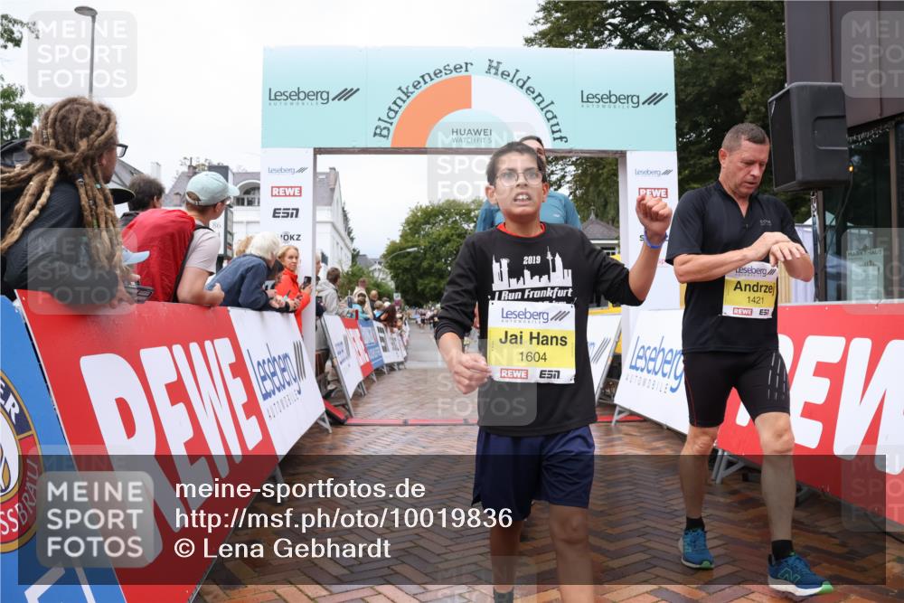 30.08.2026 - Blankeneser Heldenlauf Lena Gebhardt http://msf.ph/oto/10019836 30.08.2026 09:41:40 Ziel 1105, 1331, 1421, 1531, 1604, 3501 meine-sportfotos.de