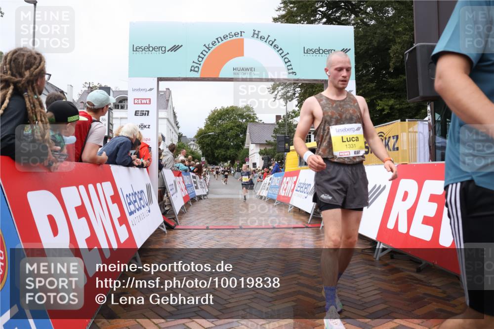 30.08.2026 - Blankeneser Heldenlauf Lena Gebhardt http://msf.ph/oto/10019838 30.08.2026 09:41:41 Ziel 1105, 1331, 1421, 1531, 1604 meine-sportfotos.de