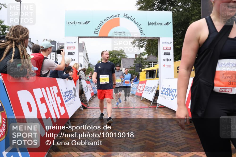 30.08.2026 - Blankeneser Heldenlauf Lena Gebhardt http://msf.ph/oto/10019918 30.08.2026 09:42:07 Ziel 1002, 1003, 1036, 1048, 1063, 1564, 1567, 1716, 1769, 3700, 3736 meine-sportfotos.de