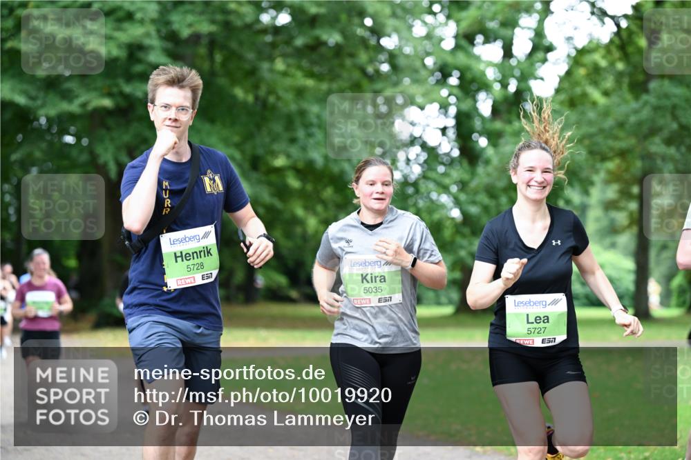 30.08.2026 - Blankeneser Heldenlauf Dr. Thomas Lammeyer http://msf.ph/oto/10019920 30.08.2026 10:10:32 Laufen 5728, 5035, 5727, 7 meine-sportfotos.de