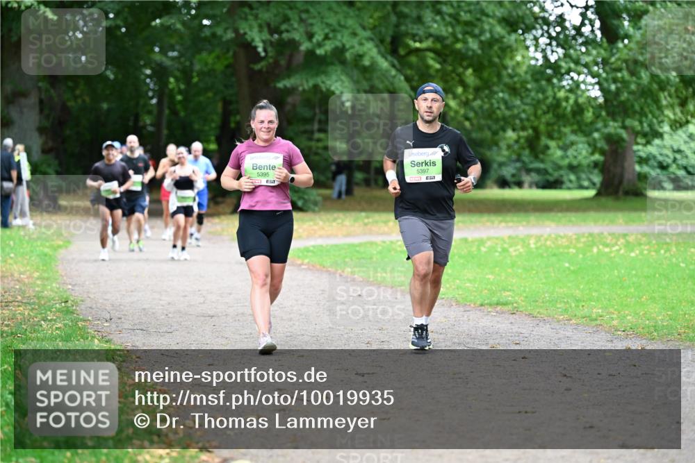 30.08.2026 - Blankeneser Heldenlauf Dr. Thomas Lammeyer http://msf.ph/oto/10019935 30.08.2026 10:10:34 Laufen 5395, 5397 meine-sportfotos.de