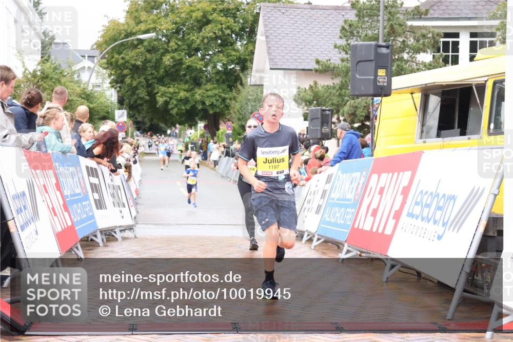 30.08.2026 - Blankeneser Heldenlauf Lena Gebhardt http://msf.ph/oto/10019945 30.08.2026 09:42:17 Ziel 1197, 1267, 1418 meine-sportfotos.de