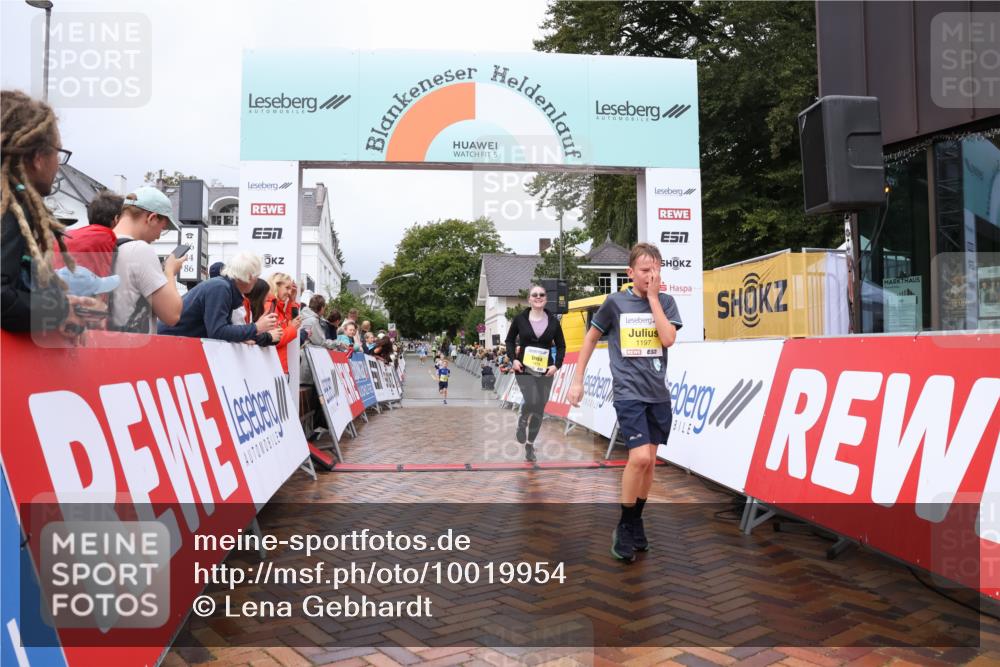 30.08.2026 - Blankeneser Heldenlauf Lena Gebhardt http://msf.ph/oto/10019954 30.08.2026 09:42:19 Ziel 1010, 1197, 1267, 1418 meine-sportfotos.de