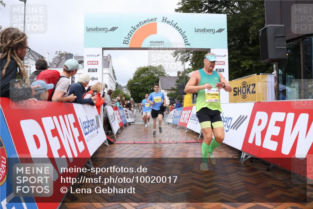 30.08.2026 - Blankeneser Heldenlauf Lena Gebhardt http://msf.ph/oto/10020017 30.08.2026 09:42:35 Ziel 1405, 1546, 1715, 1743, 1752 meine-sportfotos.de