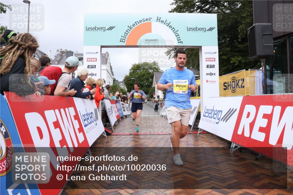 30.08.2026 - Blankeneser Heldenlauf Lena Gebhardt http://msf.ph/oto/10020036 30.08.2026 09:42:39 Ziel 1405, 1546, 1715, 1743 meine-sportfotos.de